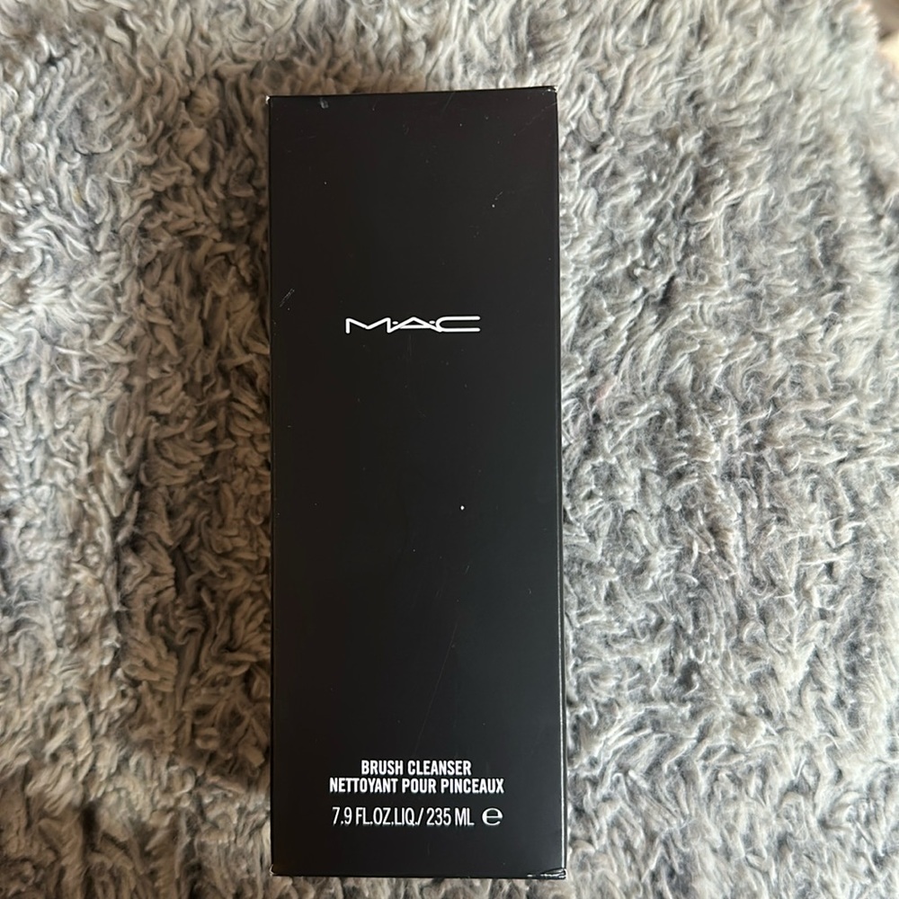 MAC cosmetics brush cleaner